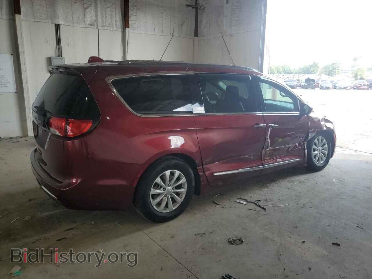 2019 CHRYSLER PACIFICA - VIN: 2C4RC1BG9KR566925 - Фото 3