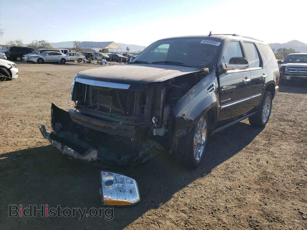 2011 CADILLAC ESCALADE - VIN: 1GYS3CEF0BR127001 - Фото 2