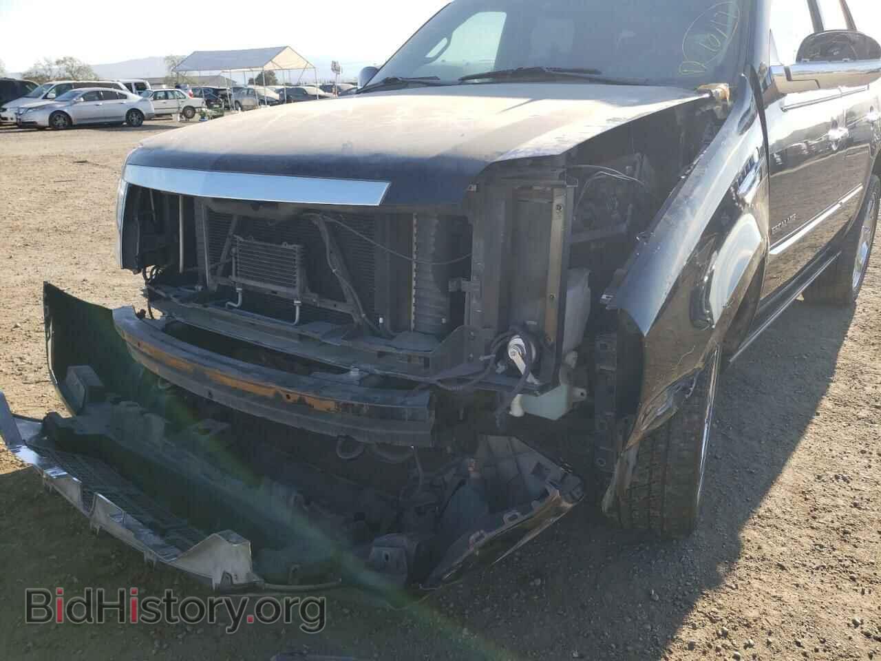 2011 CADILLAC ESCALADE - VIN: 1GYS3CEF0BR127001 - Фото 9