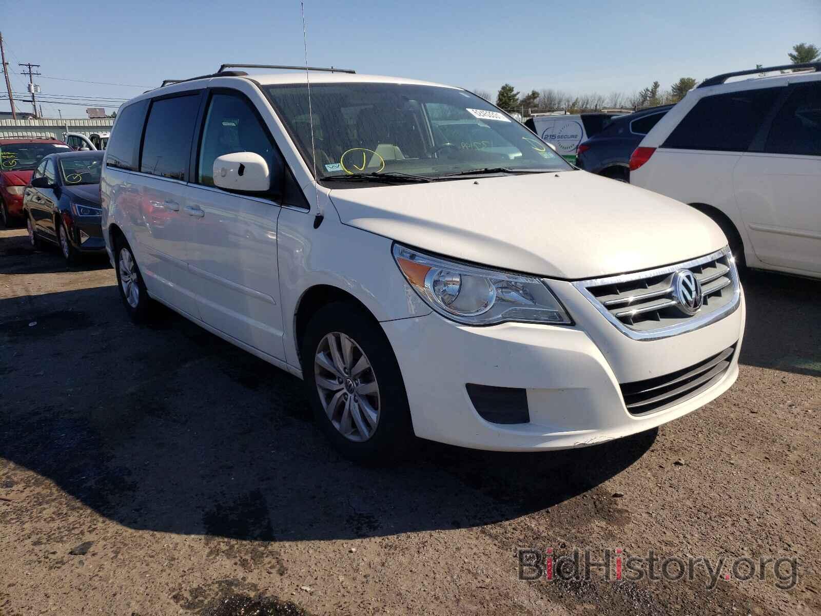 Photo 2C4RVABG1CR276688 - VOLKSWAGEN ROUTAN 2012