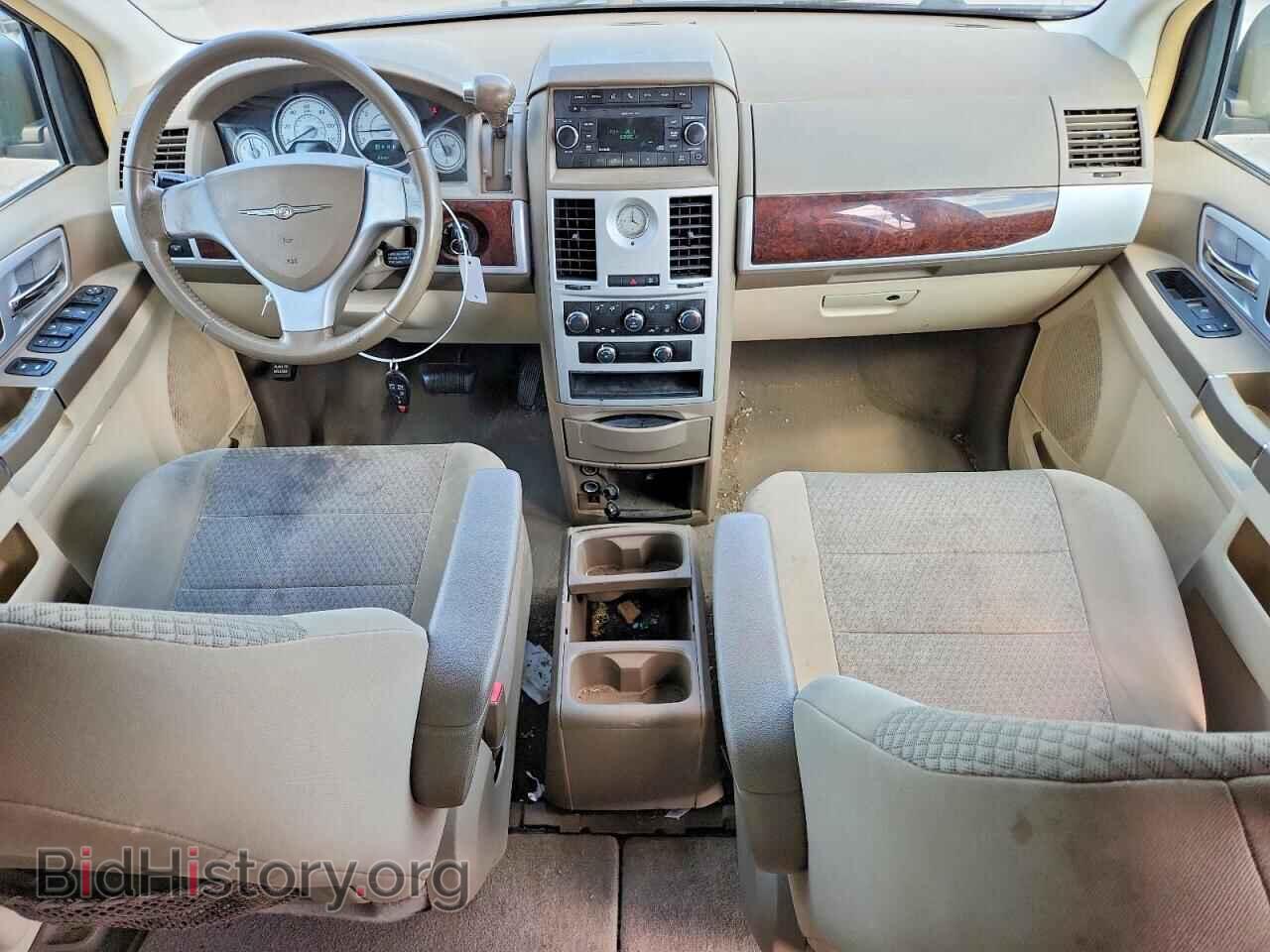 2010 CHRYSLER MINIVAN - VIN: 2A4RR5D19AR415784 - Фото 8