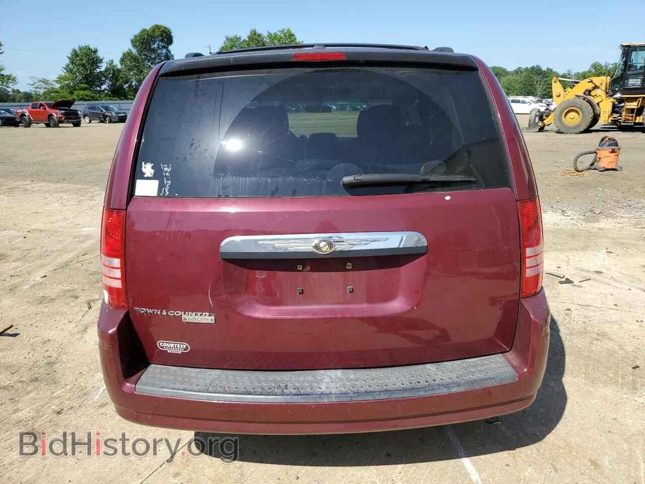 2008 CHRYSLER MINIVAN - VIN: 2A8HR54P18R841221 - Фото 6