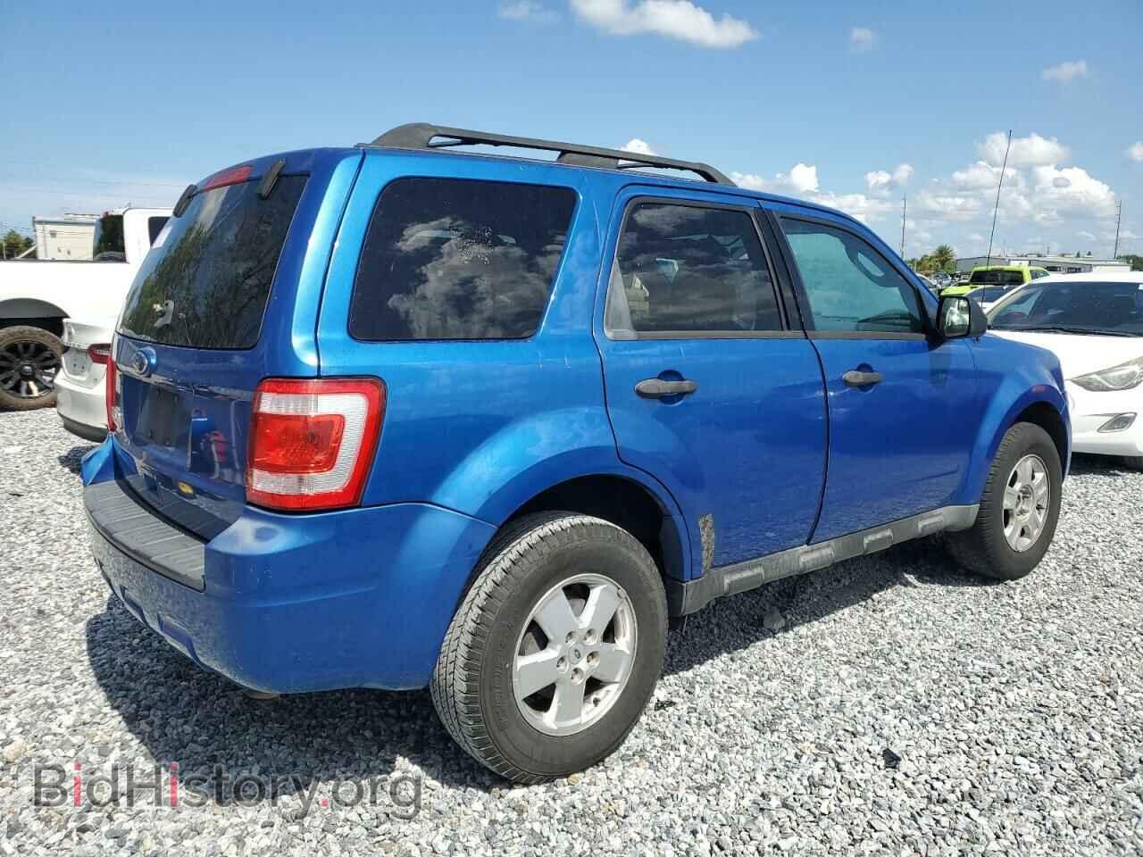 2011 FORD ESCAPE - VIN: 1FMCU0D73BKA61628 - Фото 3