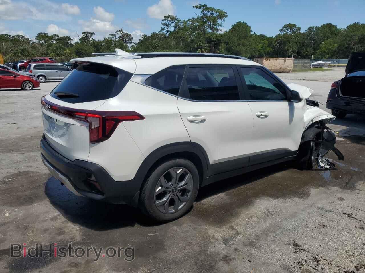 2024 KIA SELTOS - VIN: KNDEU2AA2R7598173 - Фото 3