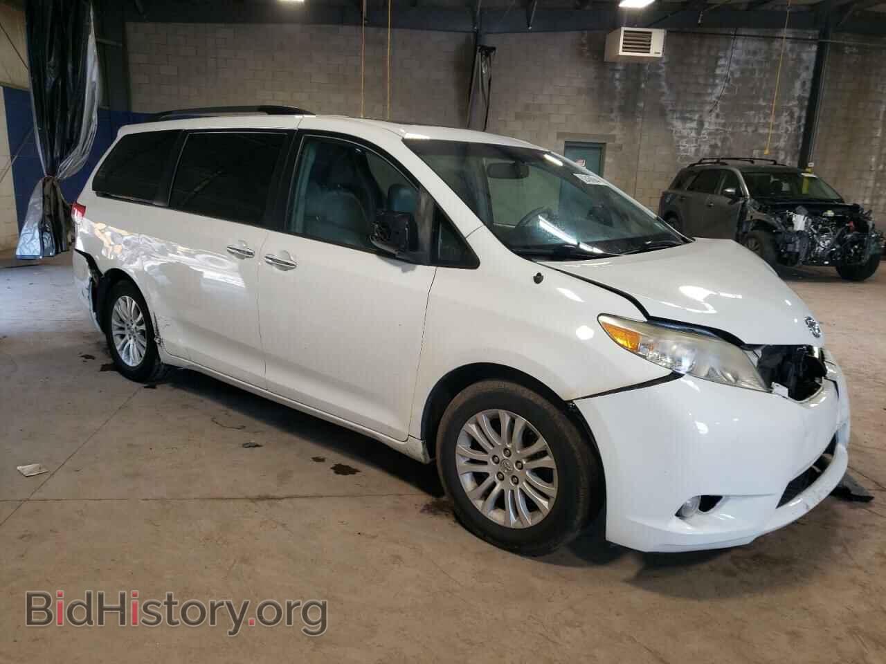 2013 TOYOTA All Models - VIN: 5TDYK3DC6DS318355 - Фото 4