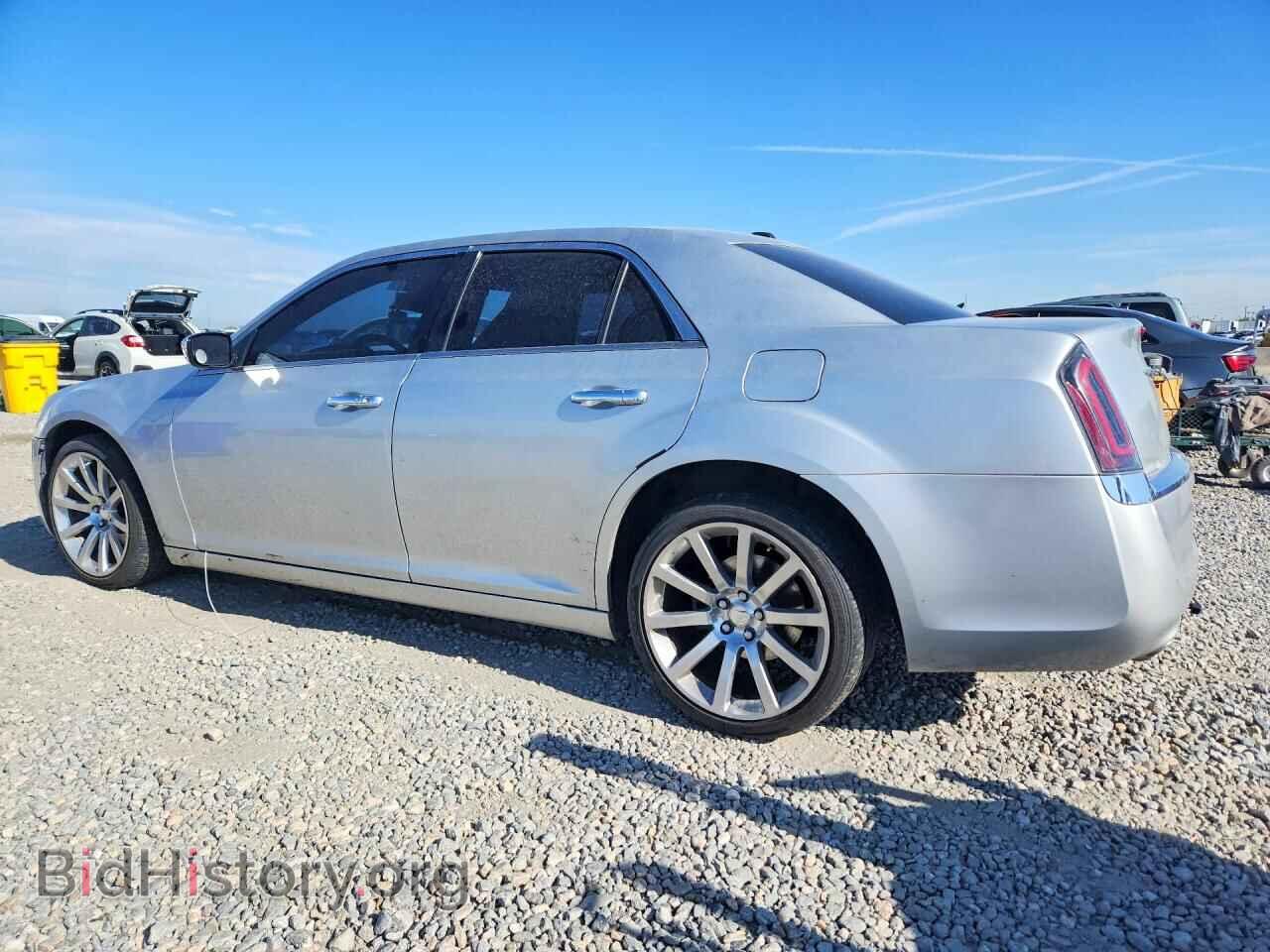 2012 CHRYSLER 300 - VIN: 2C3CCACG5CH198288 - Photo 2