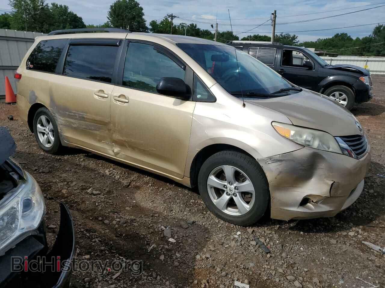 2011 TOYOTA All Models - VIN: 5TDKK3DC2BS038791 - Photo 4