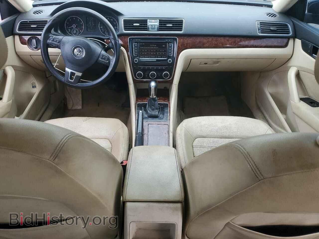 2012 VOLKSWAGEN PASSAT - VIN: 1VWCH7A3XCC071908 - Фото 8