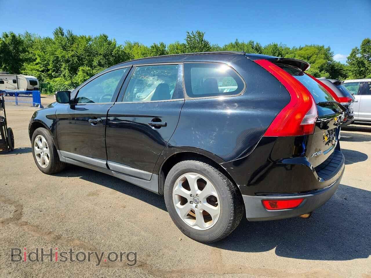 2013 VOLVO XC60 - VIN: YV4940DZ6D2452546 - Фото 2