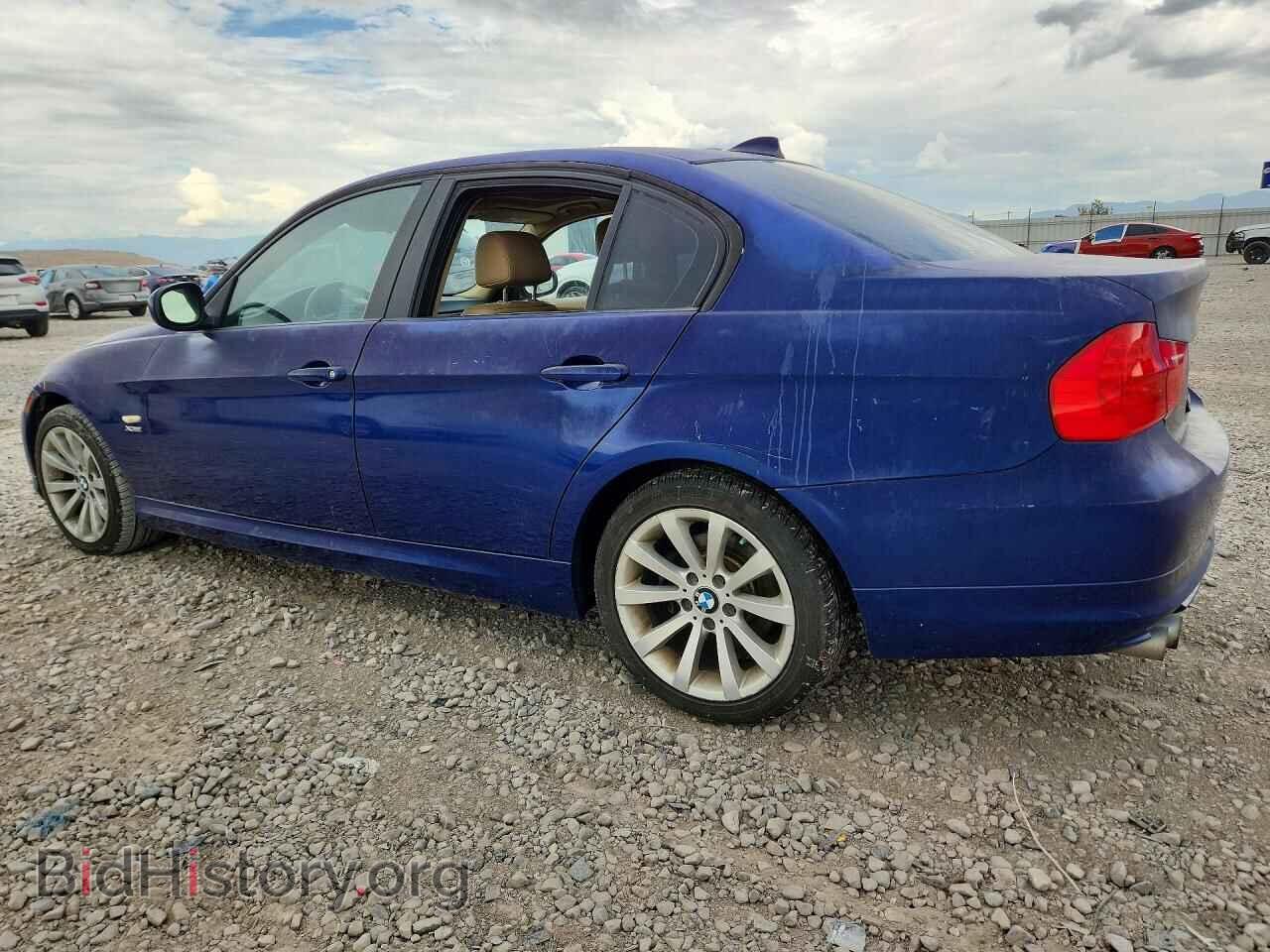 2011 BMW 3 SERIES - VIN: WBAPK7C5XBA972756 - Photo 2