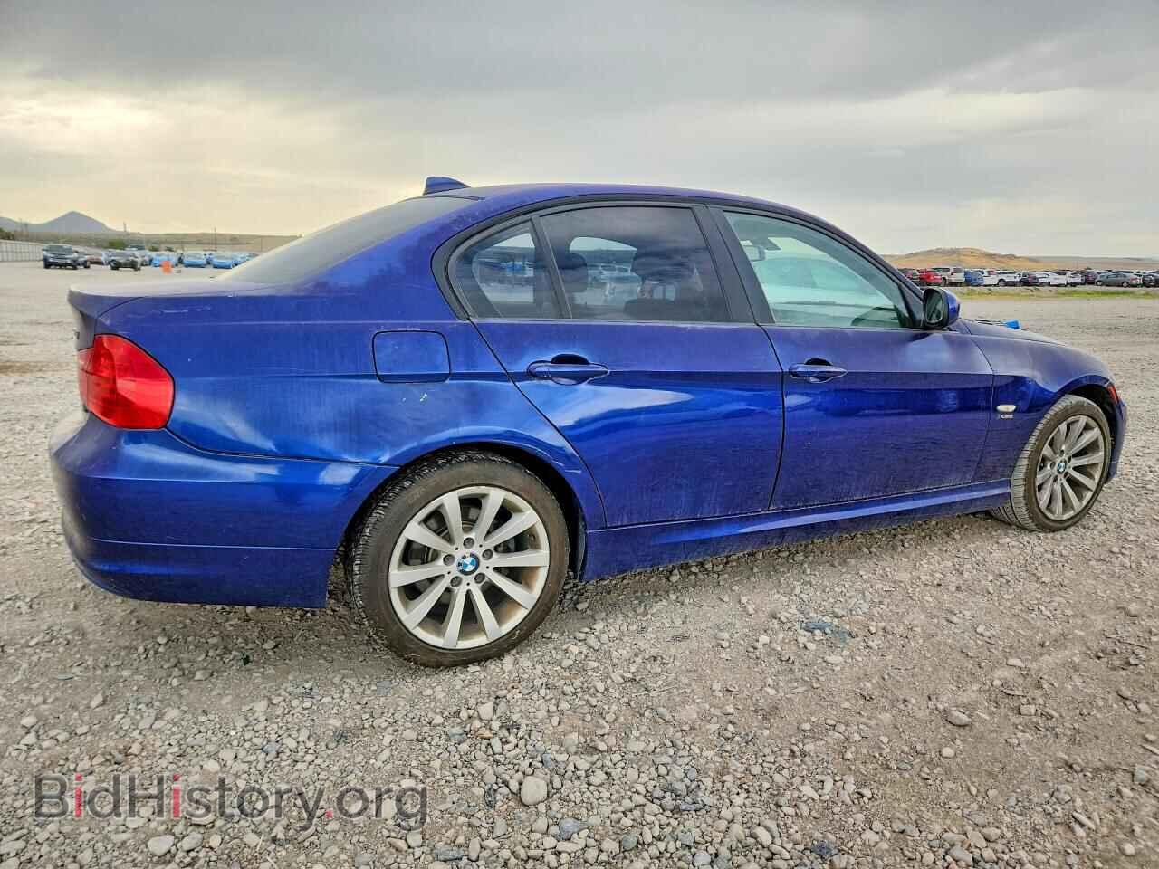 2011 BMW 3 SERIES - VIN: WBAPK7C5XBA972756 - Photo 3