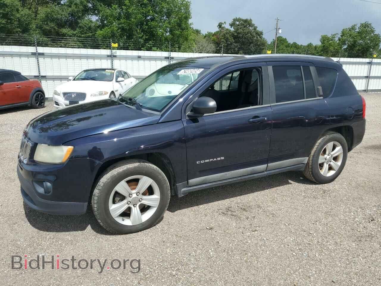 Photo 1J4NT1FBXBD137836 - JEEP COMPASS 2011
