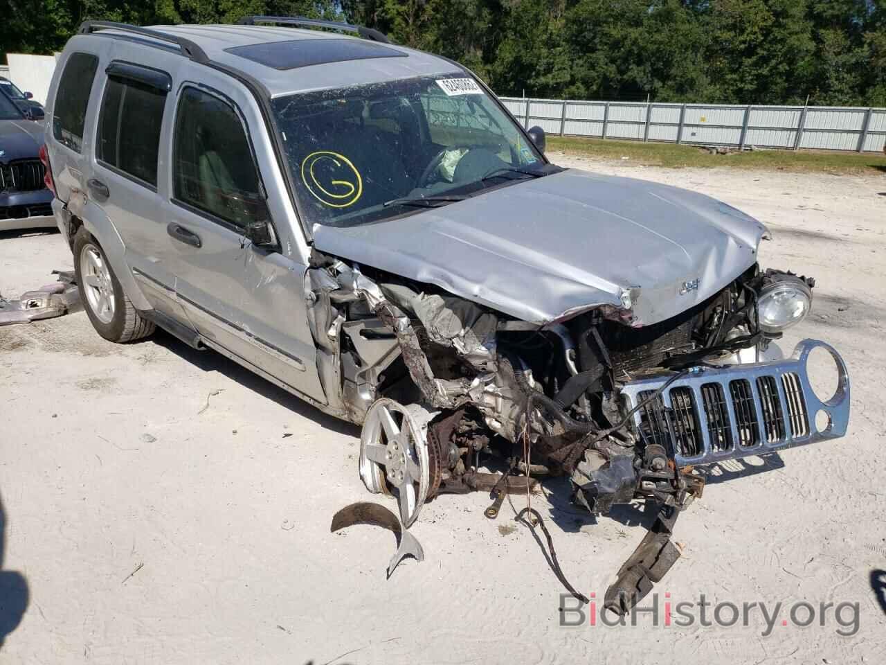 Photo 1J4GL58K87W562075 - JEEP LIBERTY 2007