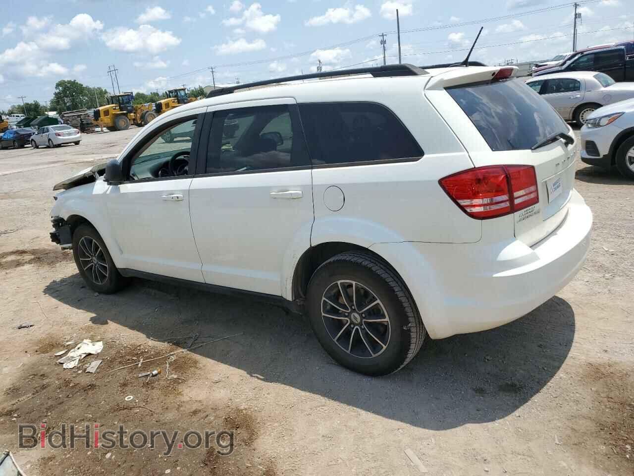 2018 DODGE JOURNEY - VIN: 3C4PDCAB1JT382631 - Фото 2