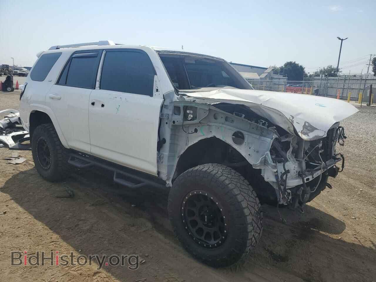 2017 TOYOTA 4RUNNER - VIN: JTEBU5JR5H5458893 - Фото 4