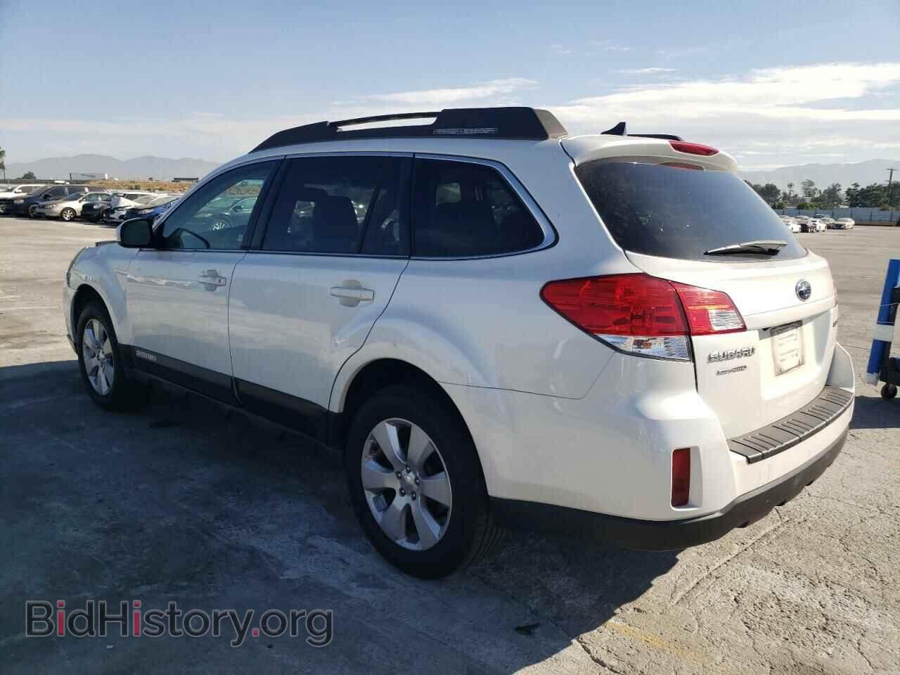 2011 SUBARU OUTBACK - VIN: 4S4BRCKC3B3379676 - Фото 2