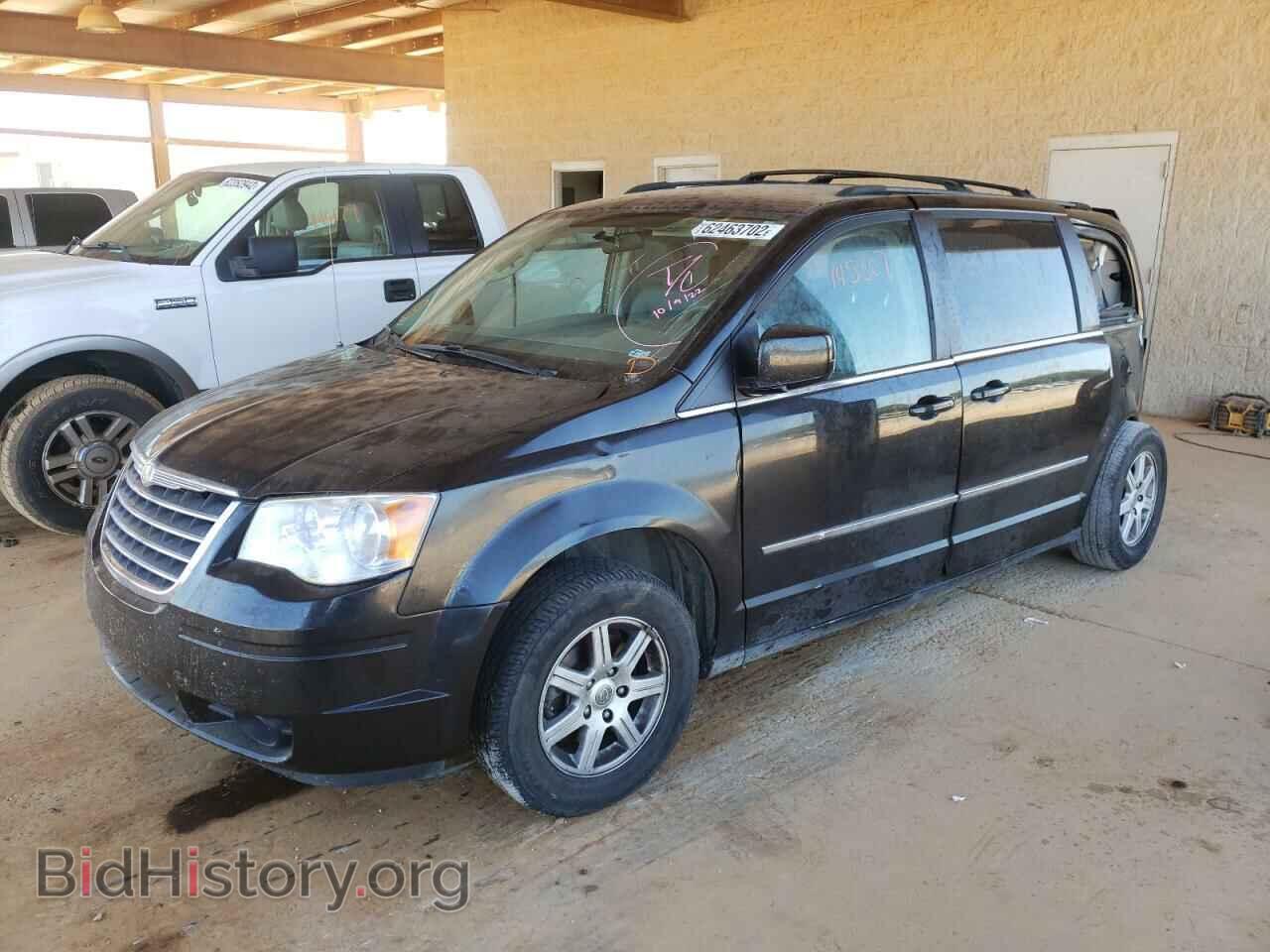 2010 CHRYSLER MINIVAN - VIN: 2A4RR5D1XAR463620 - Фото 2