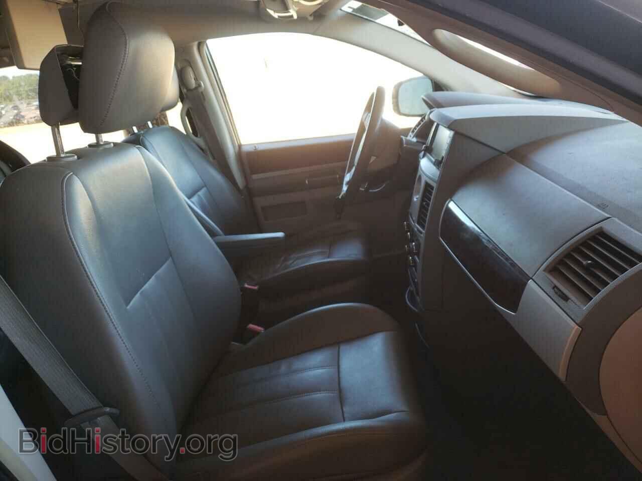 2010 CHRYSLER MINIVAN - VIN: 2A4RR5D1XAR463620 - Фото 5