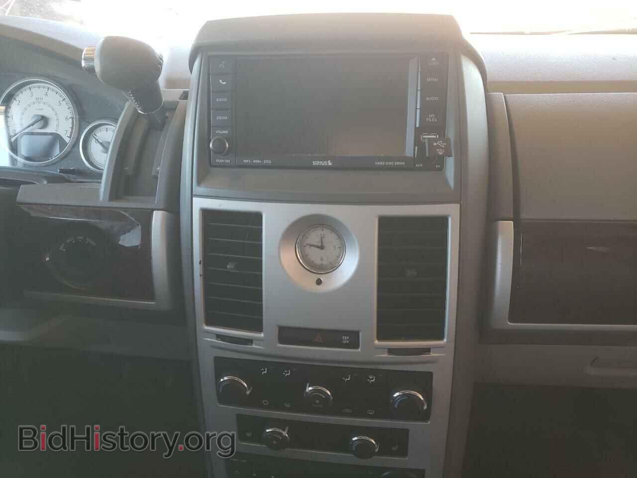 2010 CHRYSLER MINIVAN - VIN: 2A4RR5D1XAR463620 - Фото 9