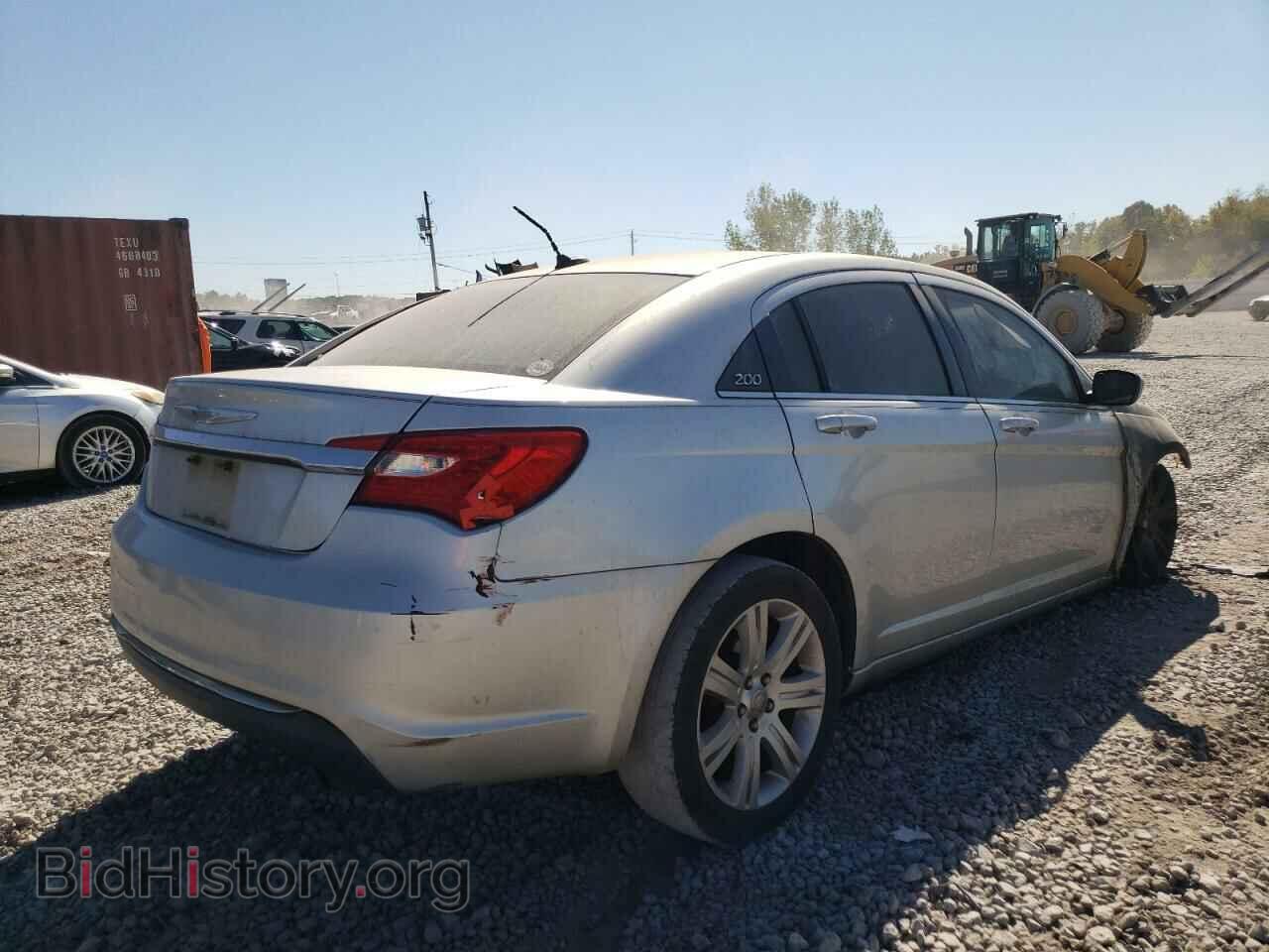 2012 CHRYSLER 200 - VIN: 1C3CCBBBXCN226928 - Фото 4