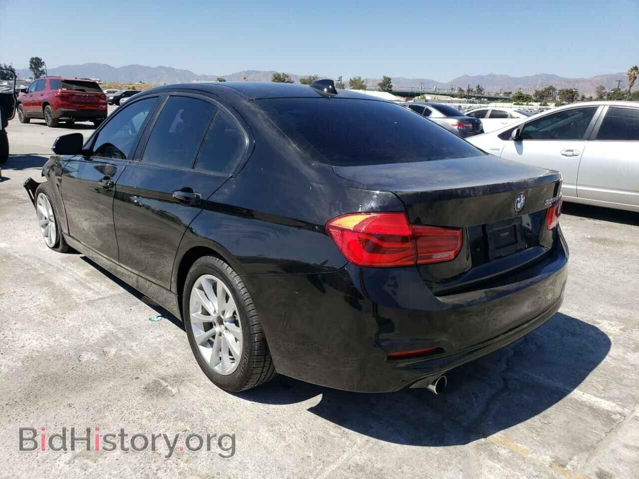 2018 BMW 3 SERIES - VIN: WBA8A9C57JAH13985 - Фото 2