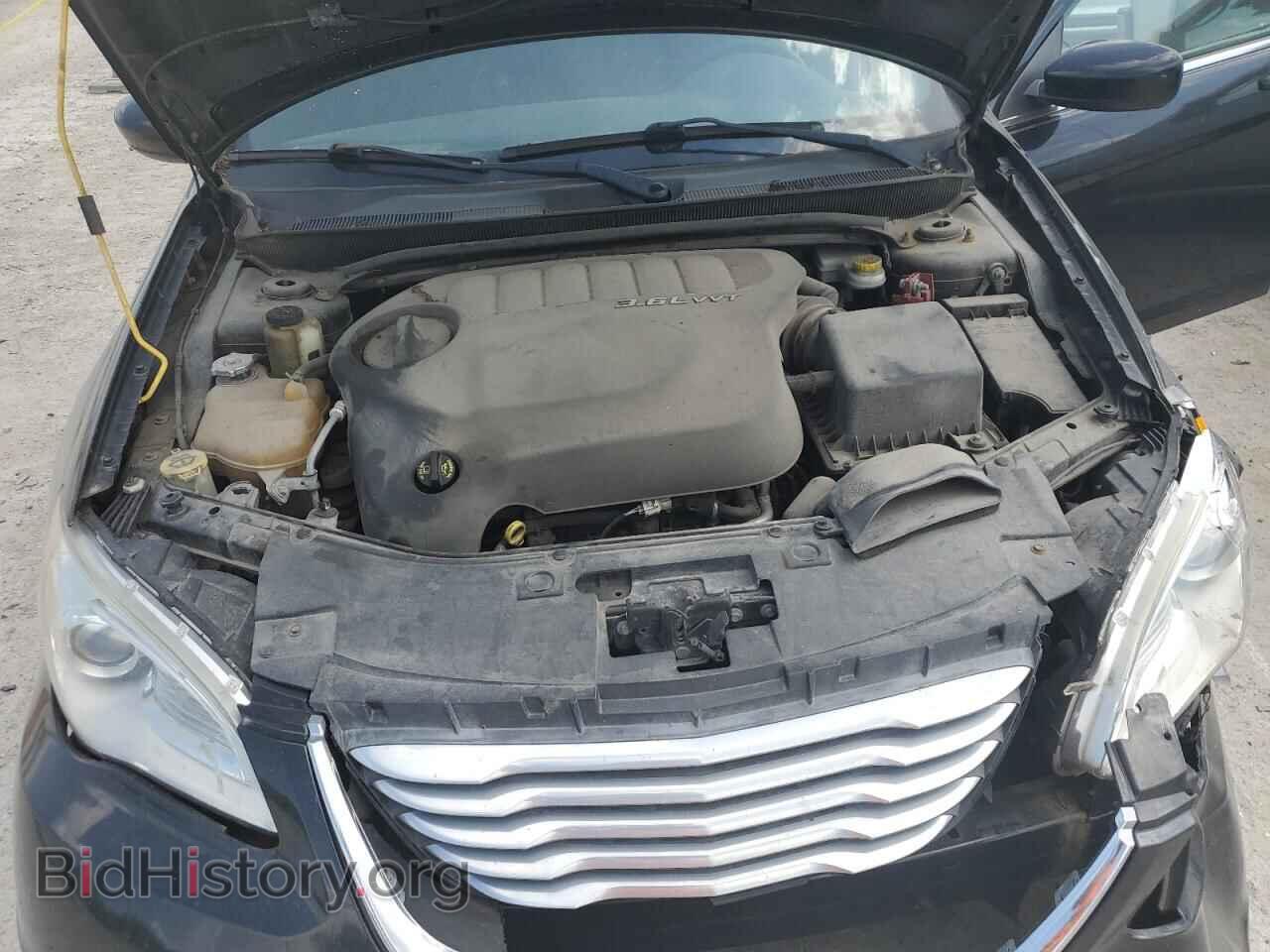 2013 CHRYSLER 200 - VIN: 1C3CCBAG5DN721889 - Фото 11