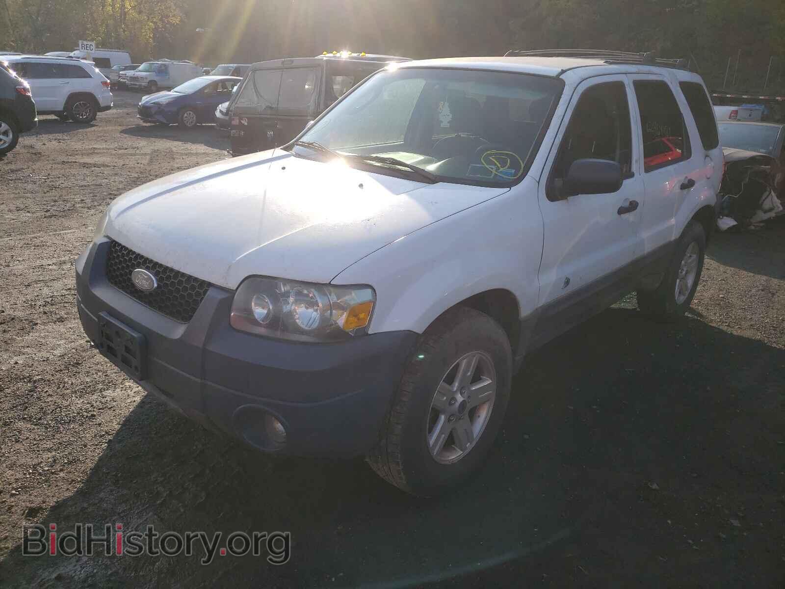 2006 FORD ESCAPE - VIN: 1FMYU96H36KA08255 - Фото 2