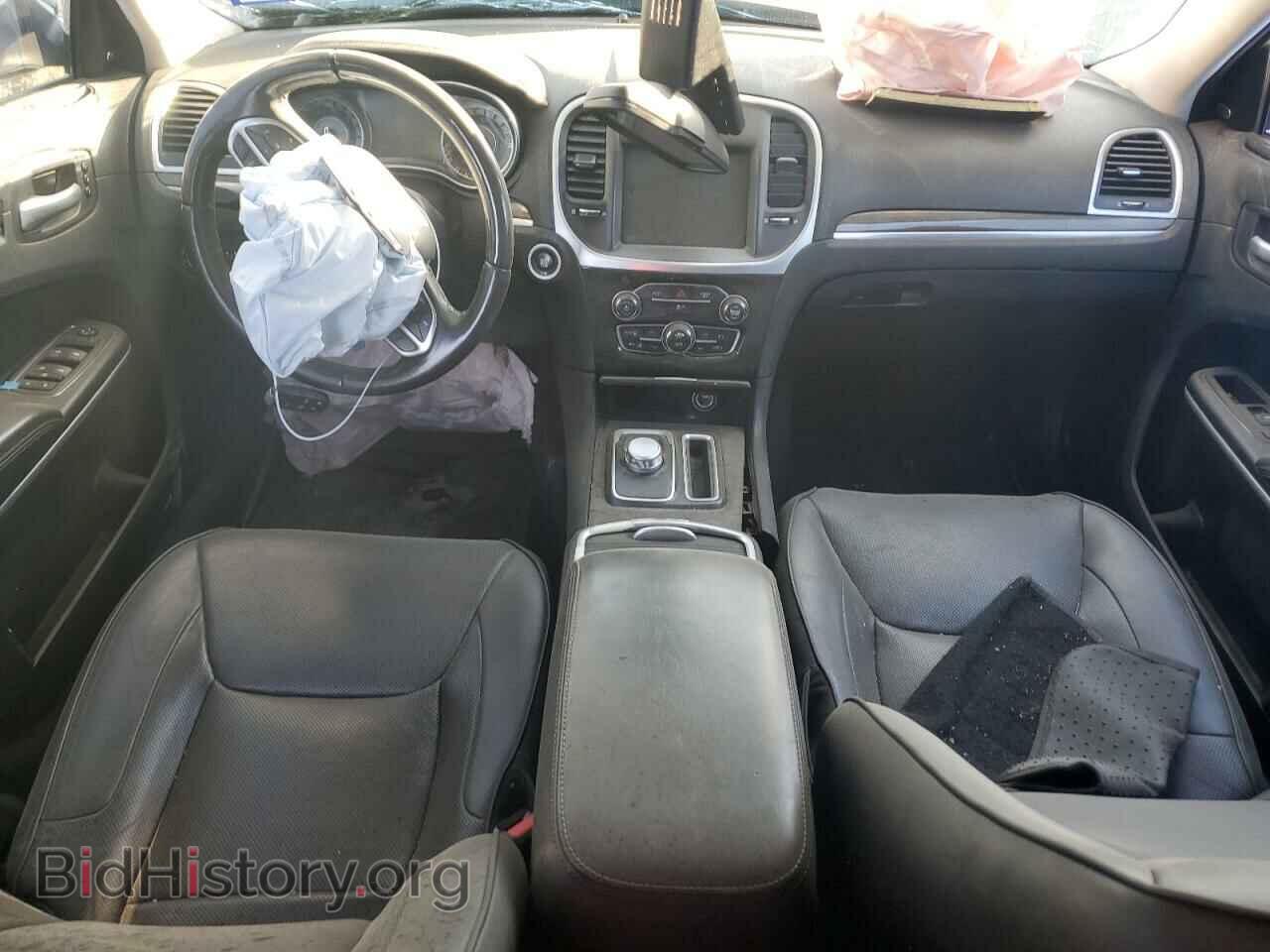 2019 CHRYSLER 300 - VIN: 2C3CCAEG6KH631435 - Фото 8