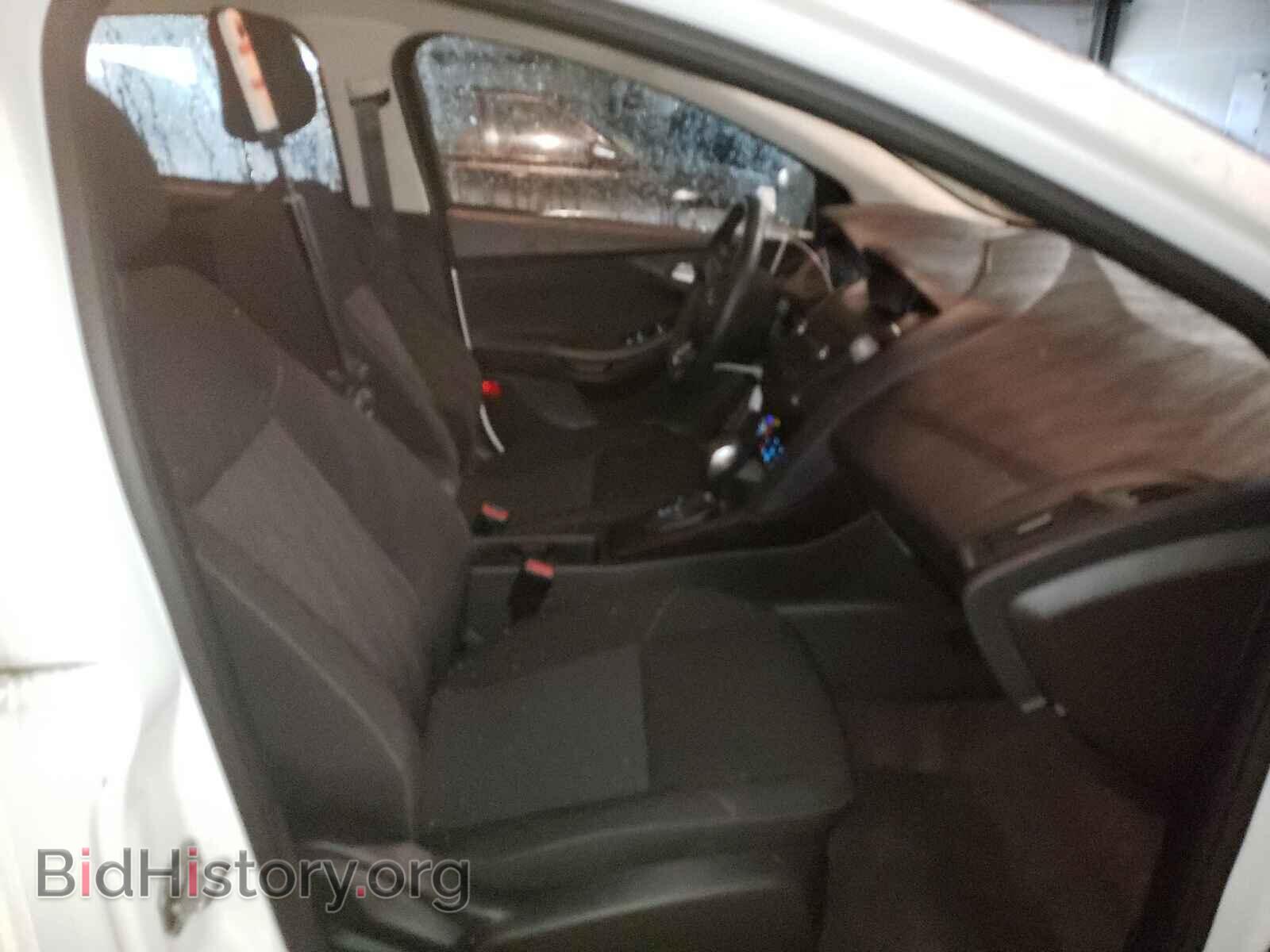 2018 FORD FOCUS - VIN: 1FADP3FE0JL279215 - Фото 5