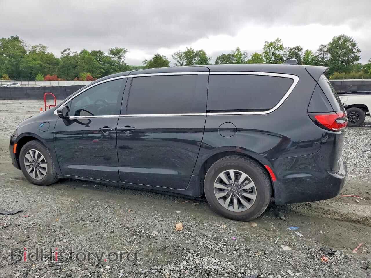 2022 CHRYSLER PACIFICA - VIN: 2C4RC1L70NR143637 - Photo 2