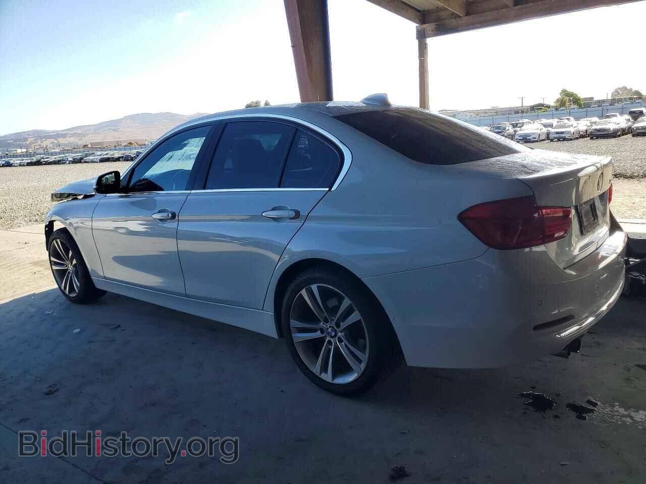 2016 BMW 3 SERIES - VIN: WBA8E9G55GNU28215 - Photo 2