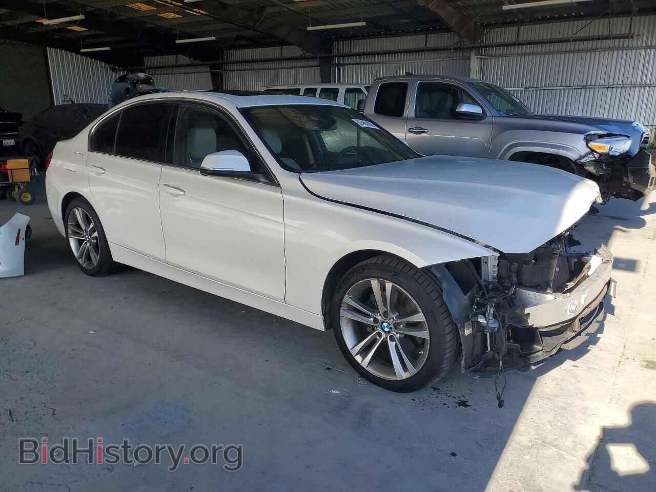 2016 BMW 3 SERIES - VIN: WBA8E9G55GNU28215 - Photo 4