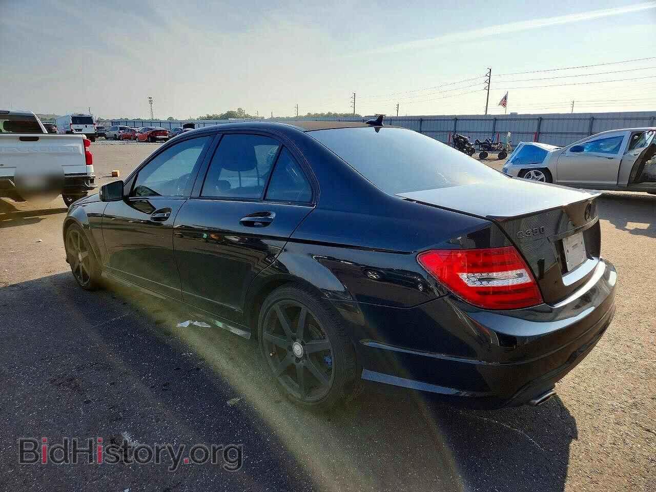 2013 MERCEDES-BENZ C-CLASS - VIN: WDDGF5HB5DA854326 - Фото 2