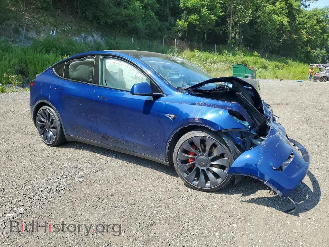 2024 TESLA MODEL Y - VIN: 7SAYGDEF3RA265190 - Photo 4
