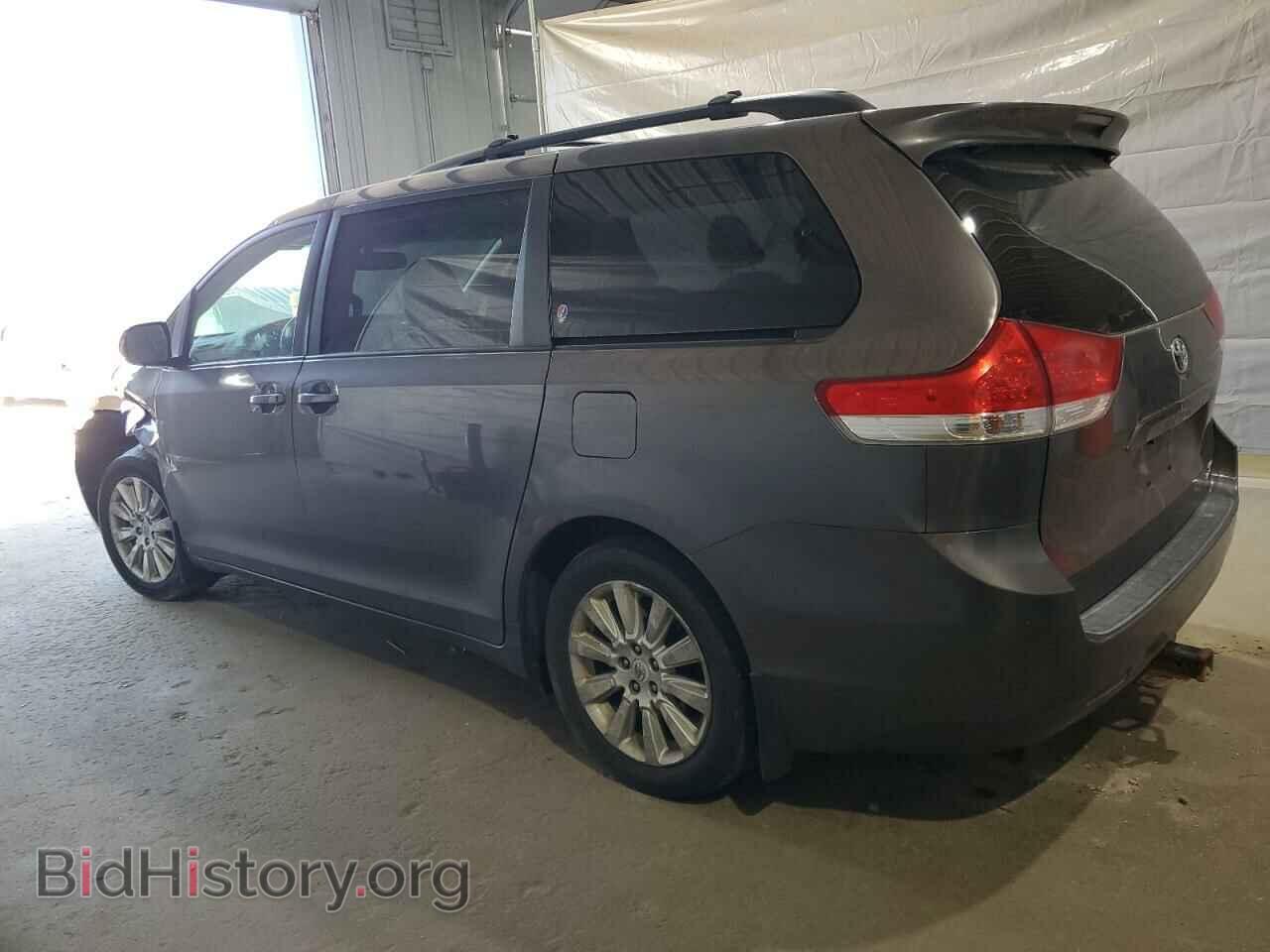 2011 TOYOTA All Models - VIN: 5TDJK3DC2BS008105 - Фото 2