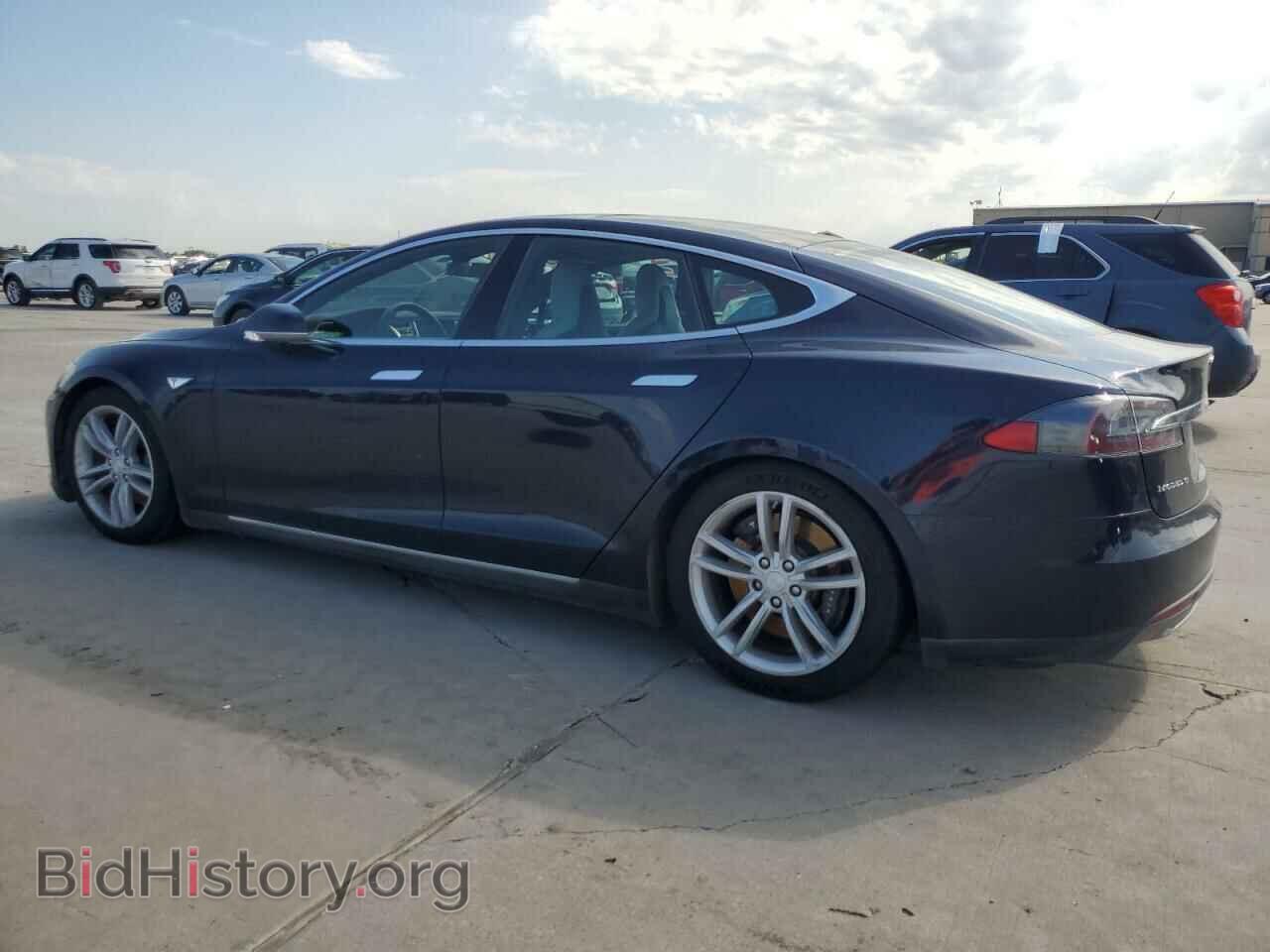 2014 TESLA MODEL S - VIN: 5YJSA1H17EFP67474 - Фото 2