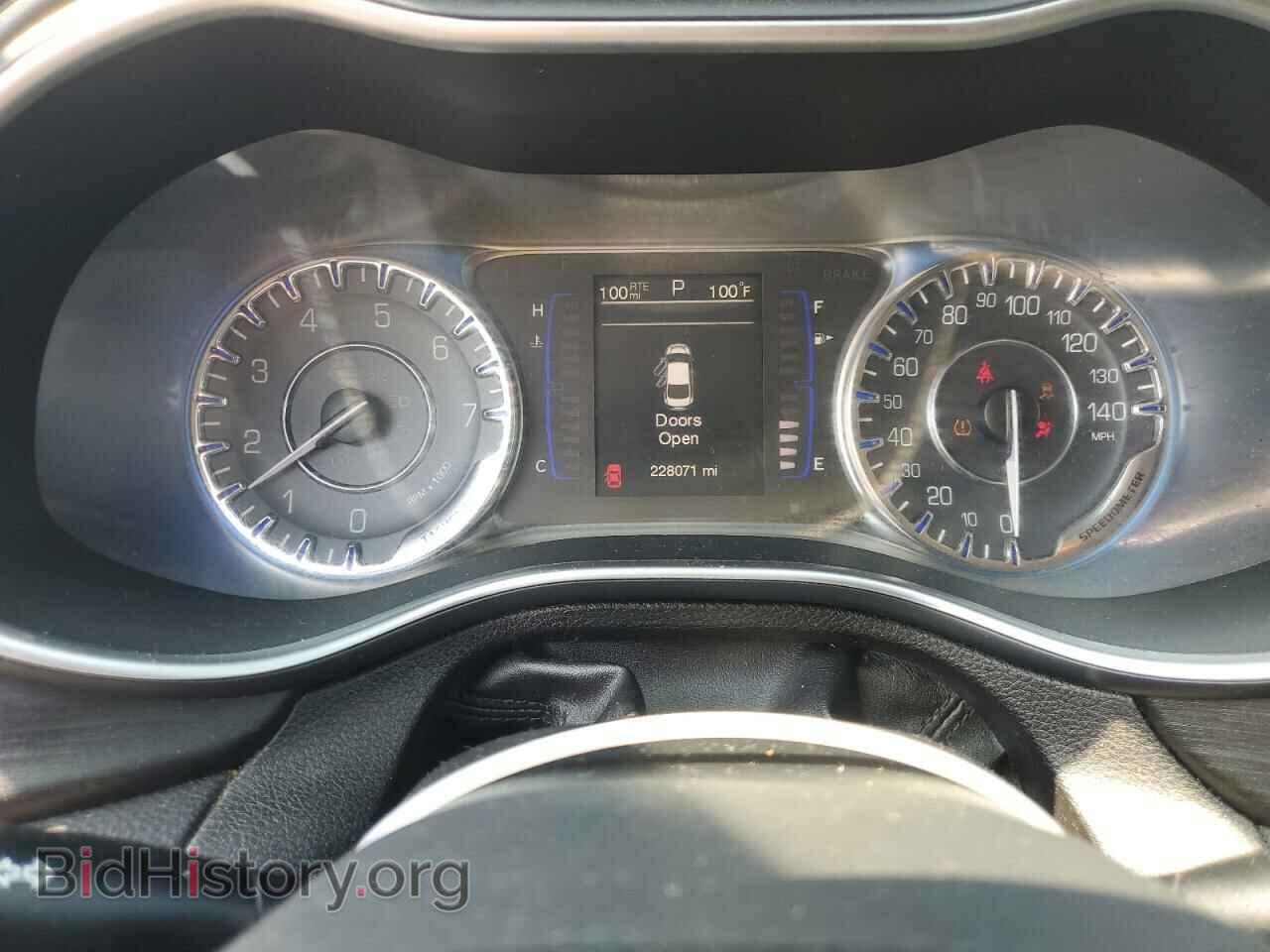 2015 CHRYSLER 200 - VIN: 1C3CCCAB7FN596276 - Фото 9