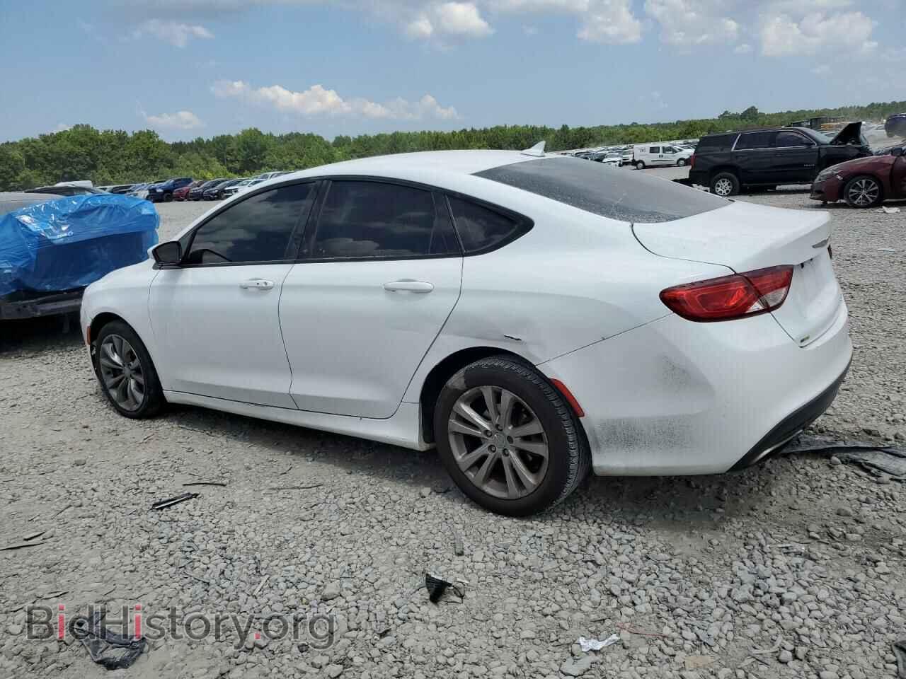 2015 CHRYSLER 200 - VIN: 1C3CCCBB2FN620062 - Photo 2