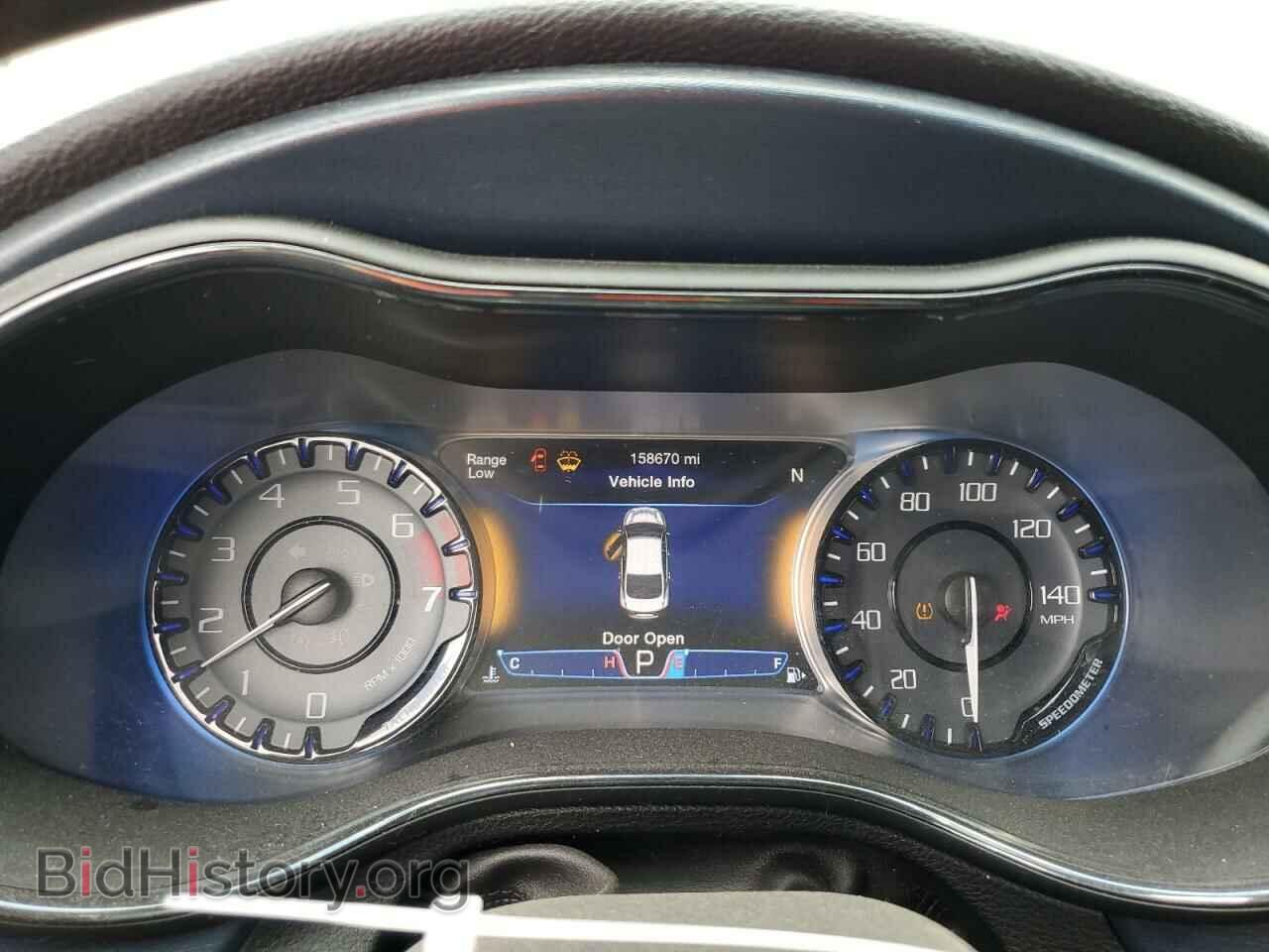 2015 CHRYSLER 200 - VIN: 1C3CCCBB2FN620062 - Photo 9