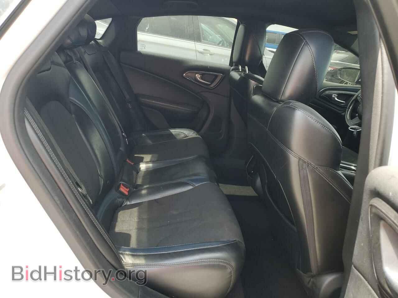 2015 CHRYSLER 200 - VIN: 1C3CCCBB2FN620062 - Photo 10