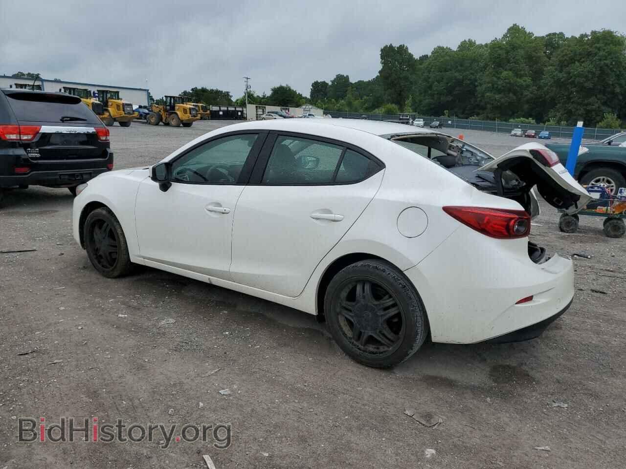 2018 MAZDA 3 - VIN: 3MZBN1U76JM233285 - Фото 2