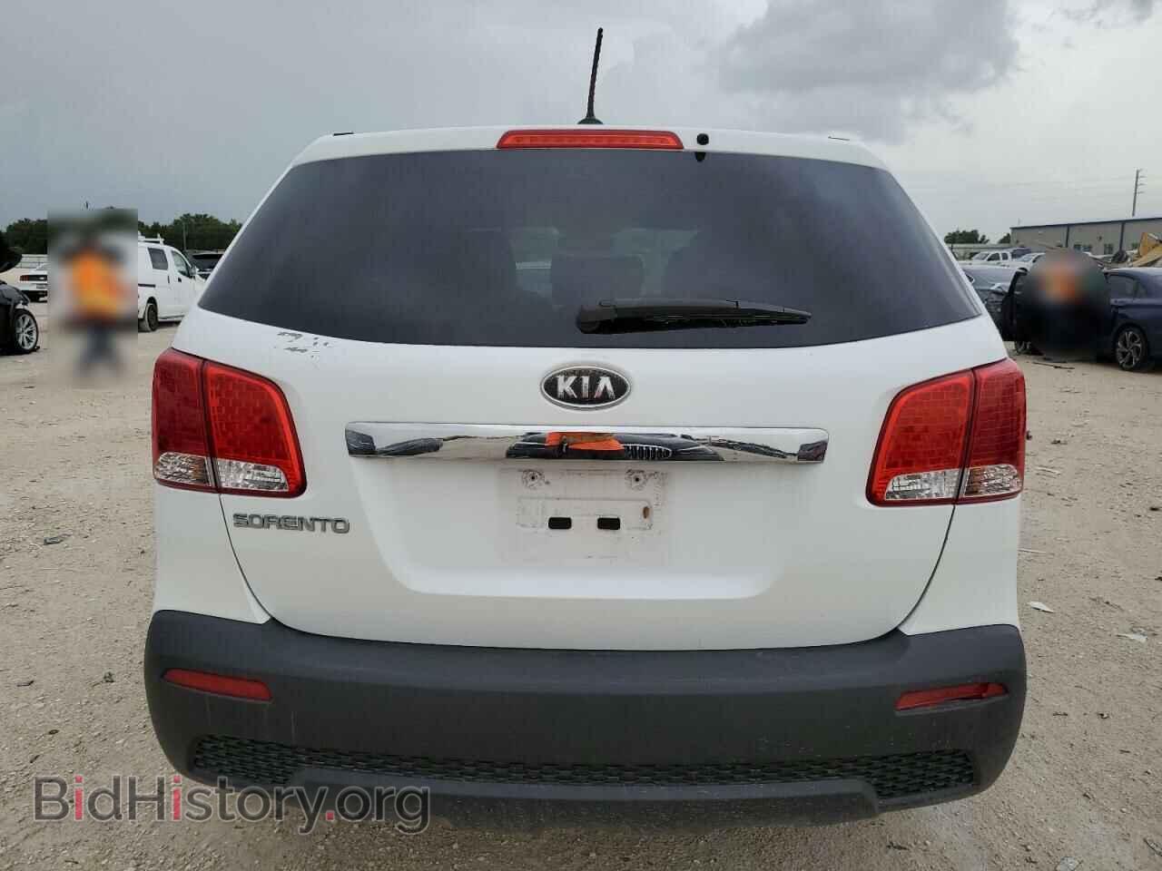 2011 KIA SORENTO - VIN: 5XYKT3A12BG154103 - Фото 6