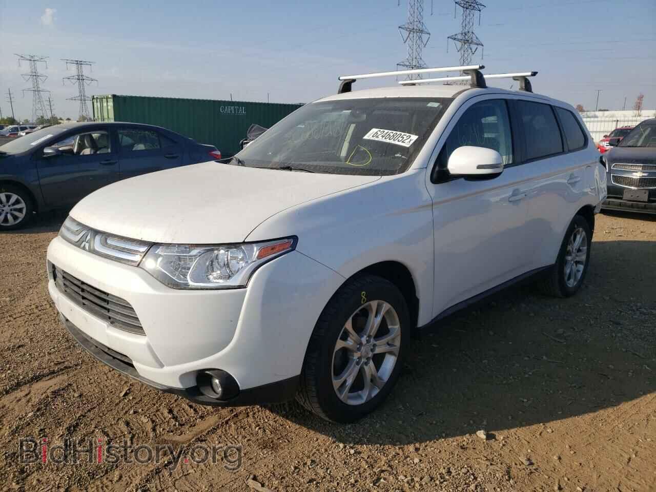 2014 MITSUBISHI OUTLANDER - VIN: JA4AD3A39EZ011076 - Фото 2