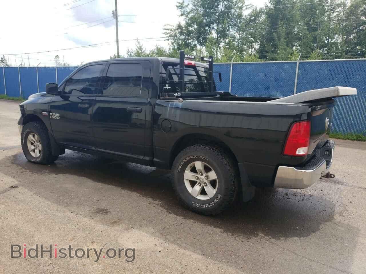 2017 RAM 1500 - VIN: 3C6RR7KT2HG631134 - Фото 2