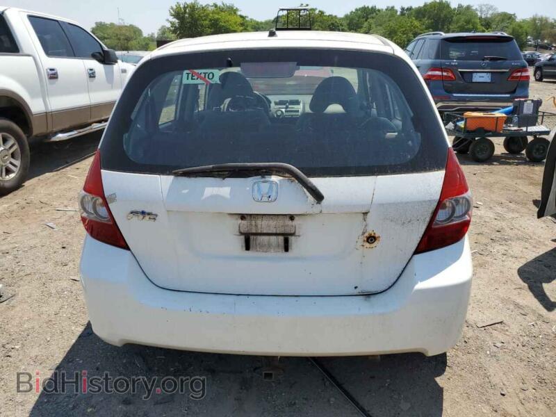 2008 Honda FIT (VIN JHMGD37448S804796) — фото 6 из 12