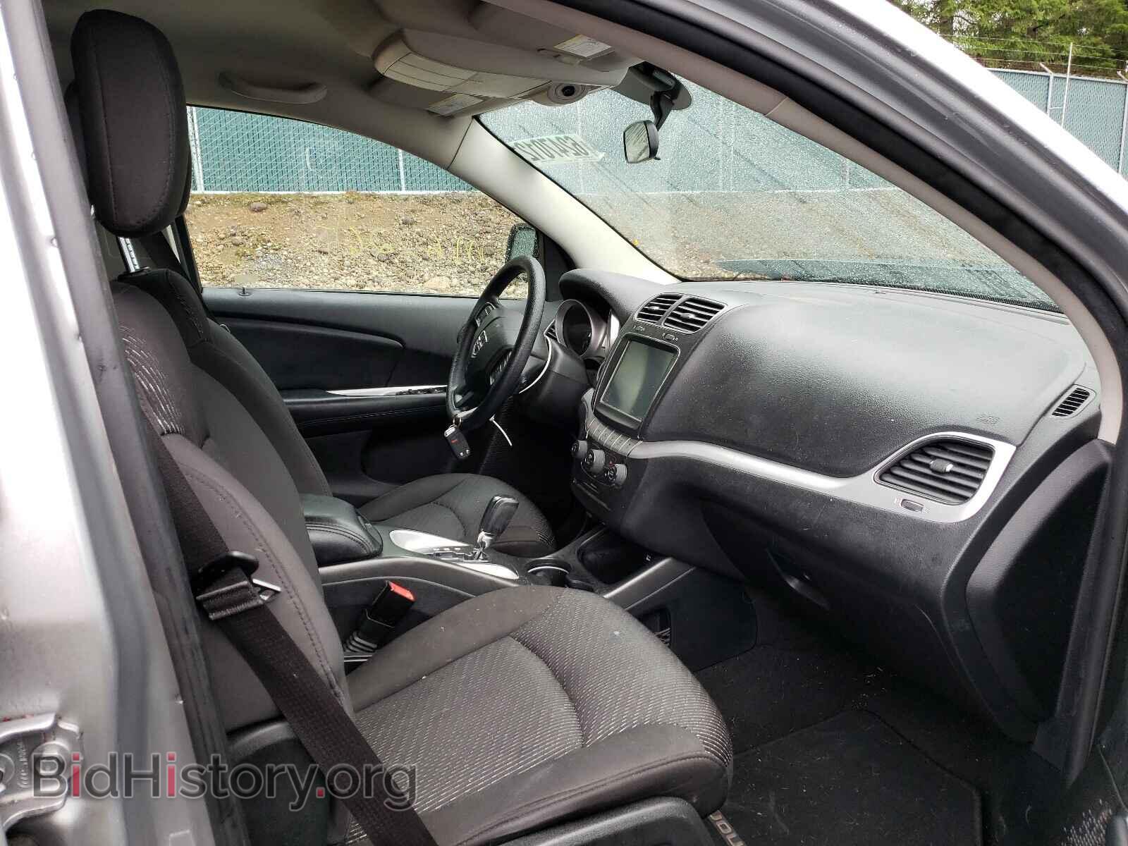 2017 DODGE JOURNEY - VIN: 3C4PDCBB4HT586526 - Фото 5