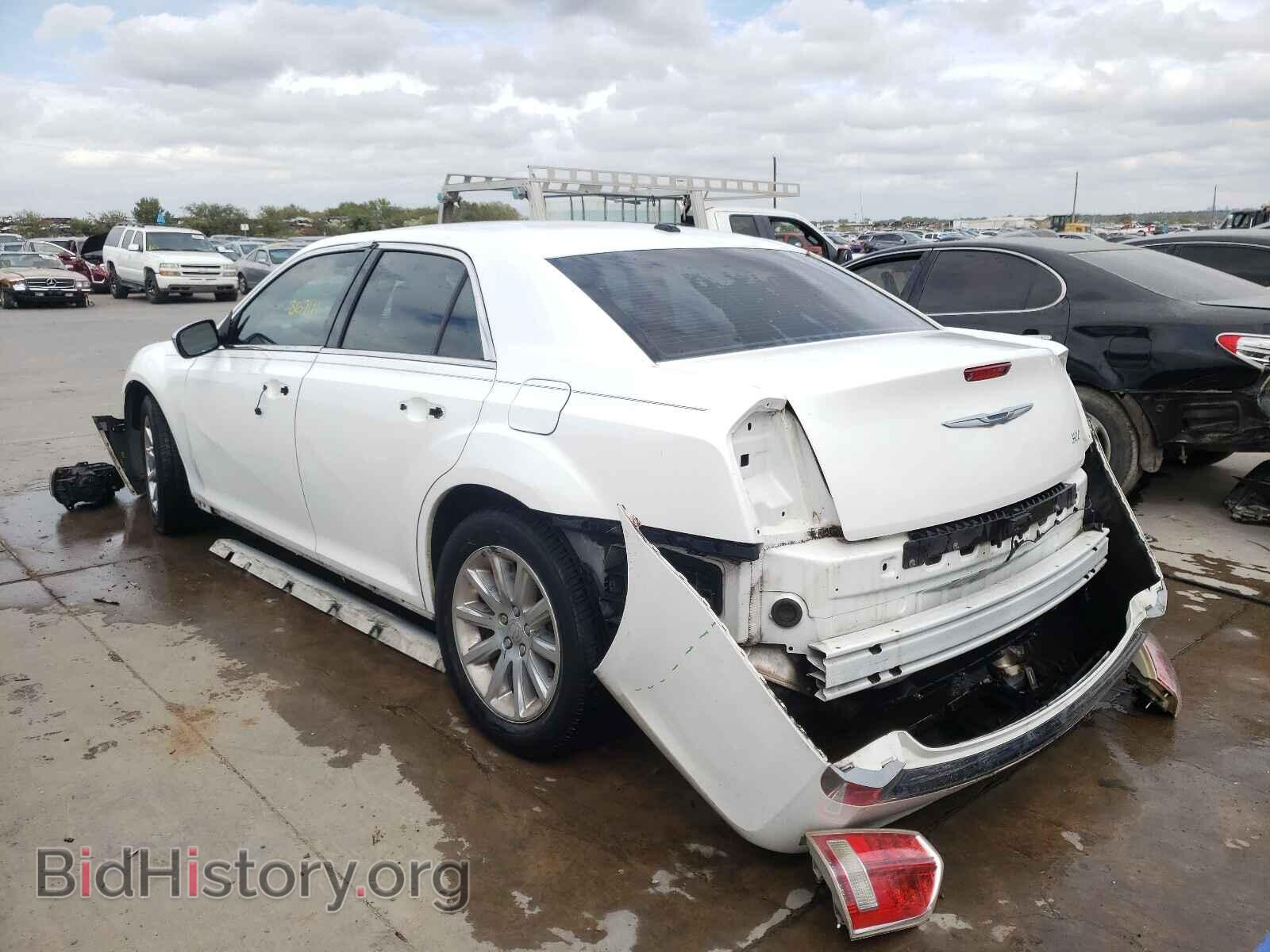 2011 CHRYSLER 300 - VIN: 2C3CA5CG8BH592265 - Фото 3