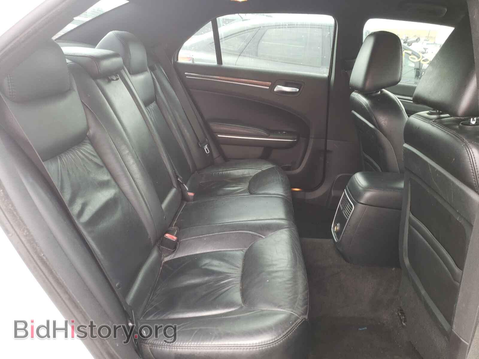 2011 CHRYSLER 300 - VIN: 2C3CA5CG8BH592265 - Фото 6