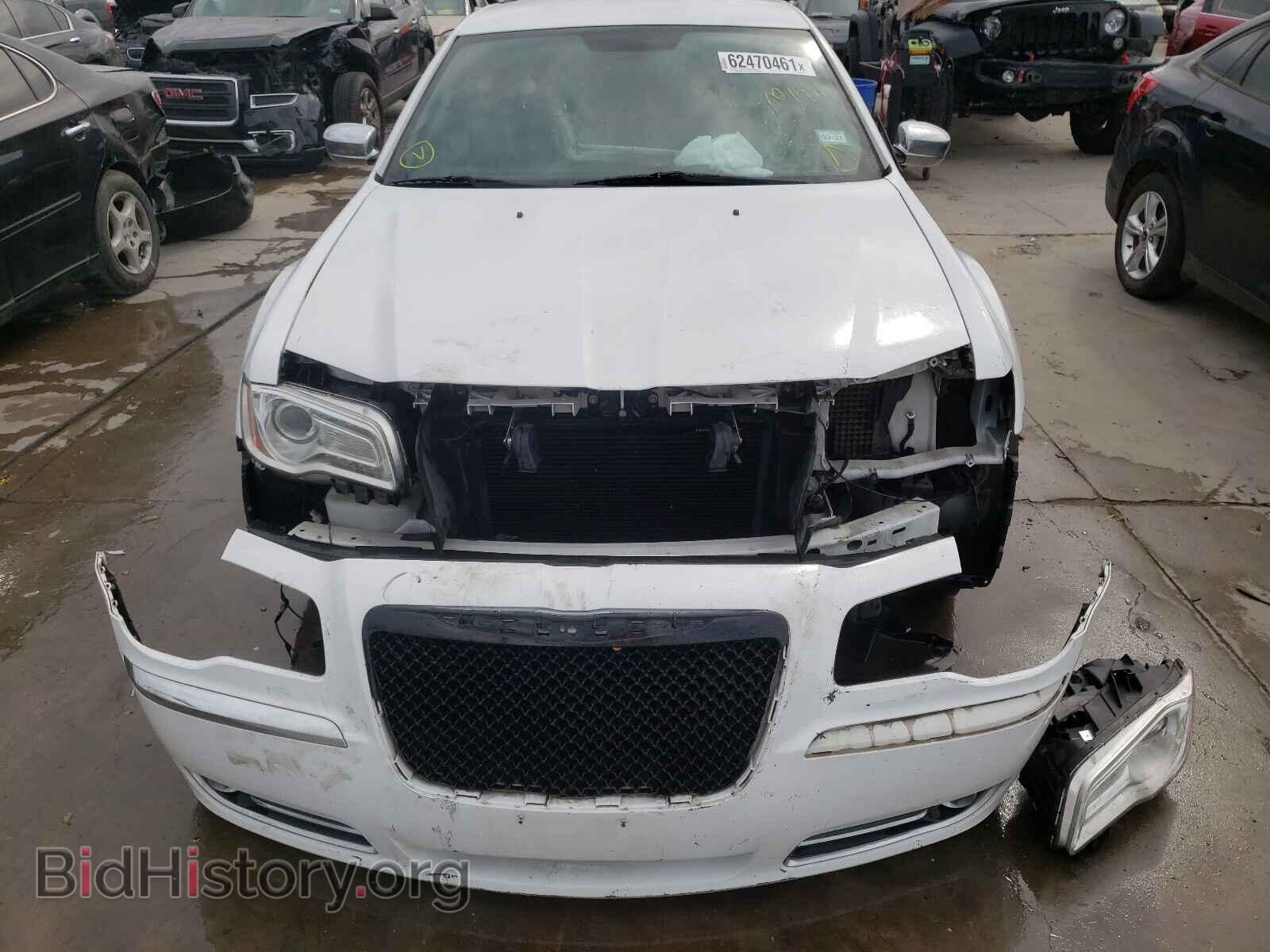 2011 CHRYSLER 300 - VIN: 2C3CA5CG8BH592265 - Фото 9