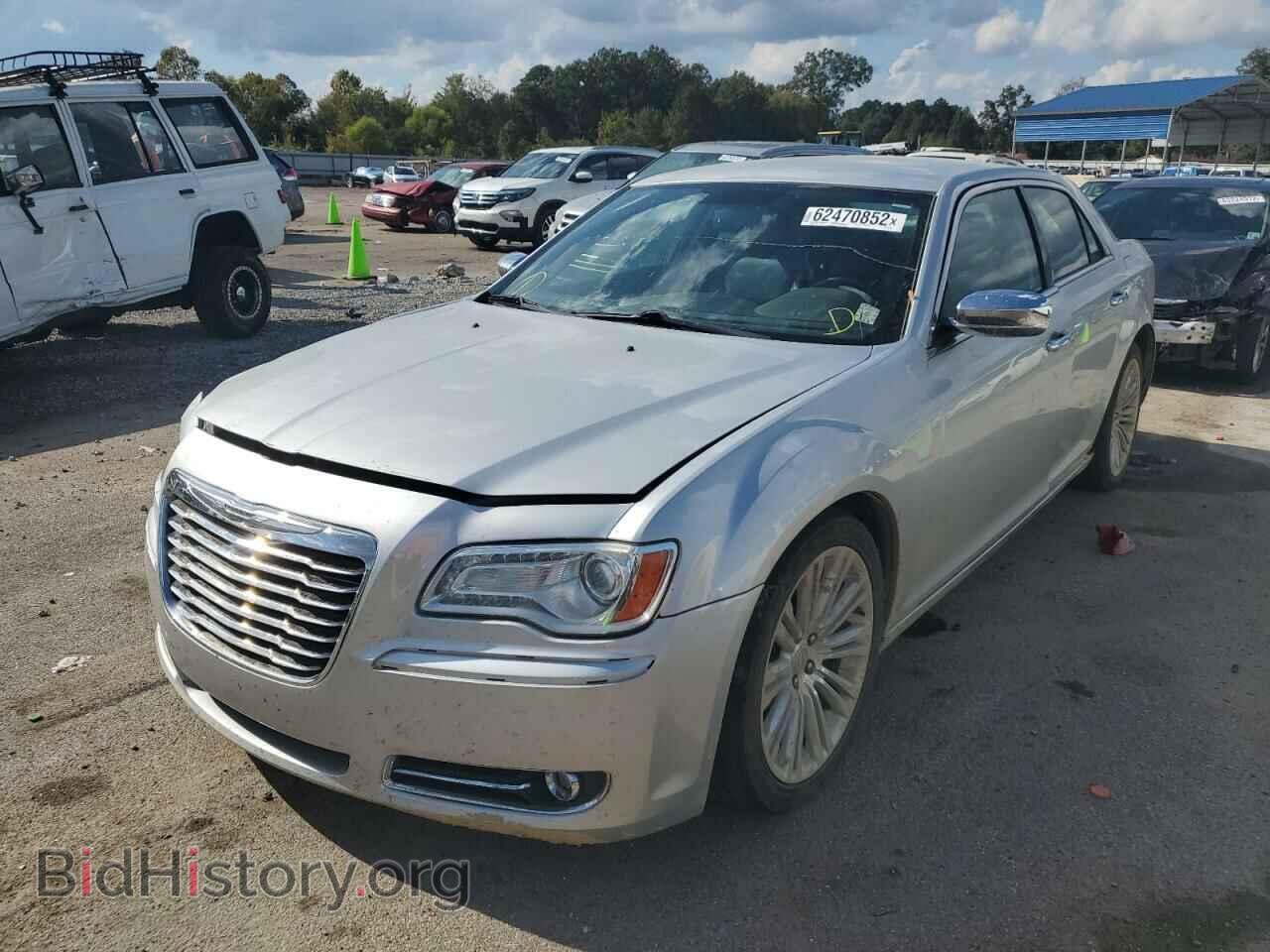2012 CHRYSLER 300 - VIN: 2C3CCACG9CH223418 - Фото 2